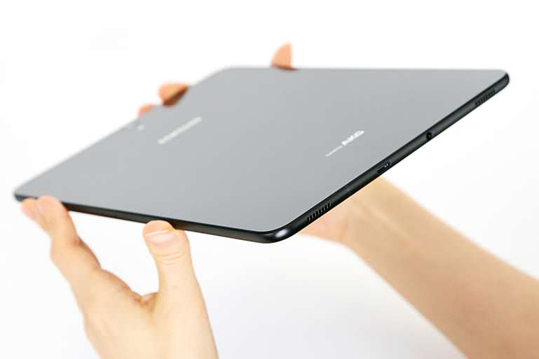 Samsung Galaxy Tab S3 - планшет с четырьмя динамиками