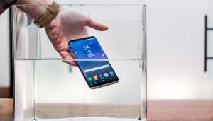 Samsung Galaxy S8 и S8+: водозащита IP68
