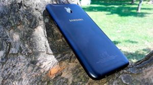 Samsung Galaxy J5 2017 - это стильный металлический смартфон