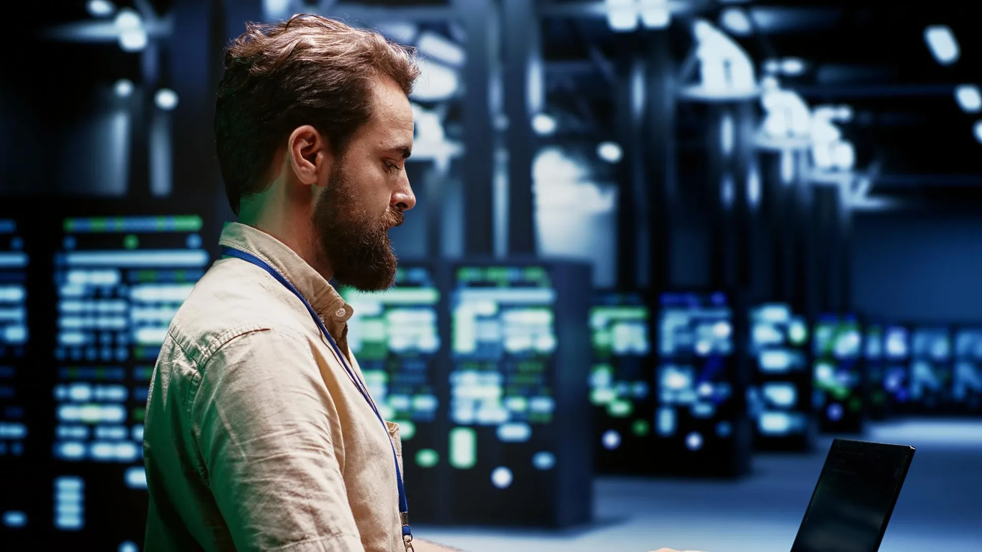 Ключи от сервера в руках: Какие знания нужны для работы с VPS и реально ли выжить без админа?