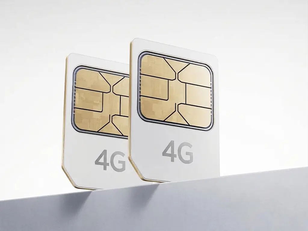 Две встроенные 4G SIM-карты для автономной работы камеры видеонаблюдения Xiaomi Smart 4G Camera 3 без подключения к Wi-Fi.